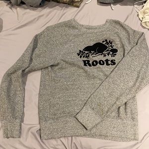 Roots crew neck sweater